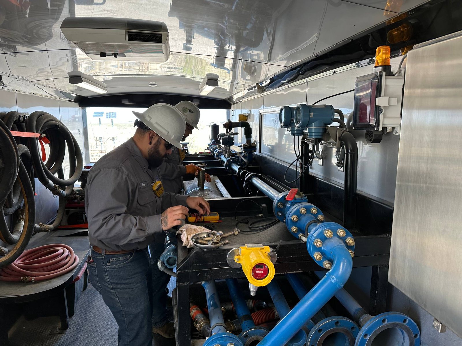 Minimizing Downtime with Expert LACT Unit Maintenance